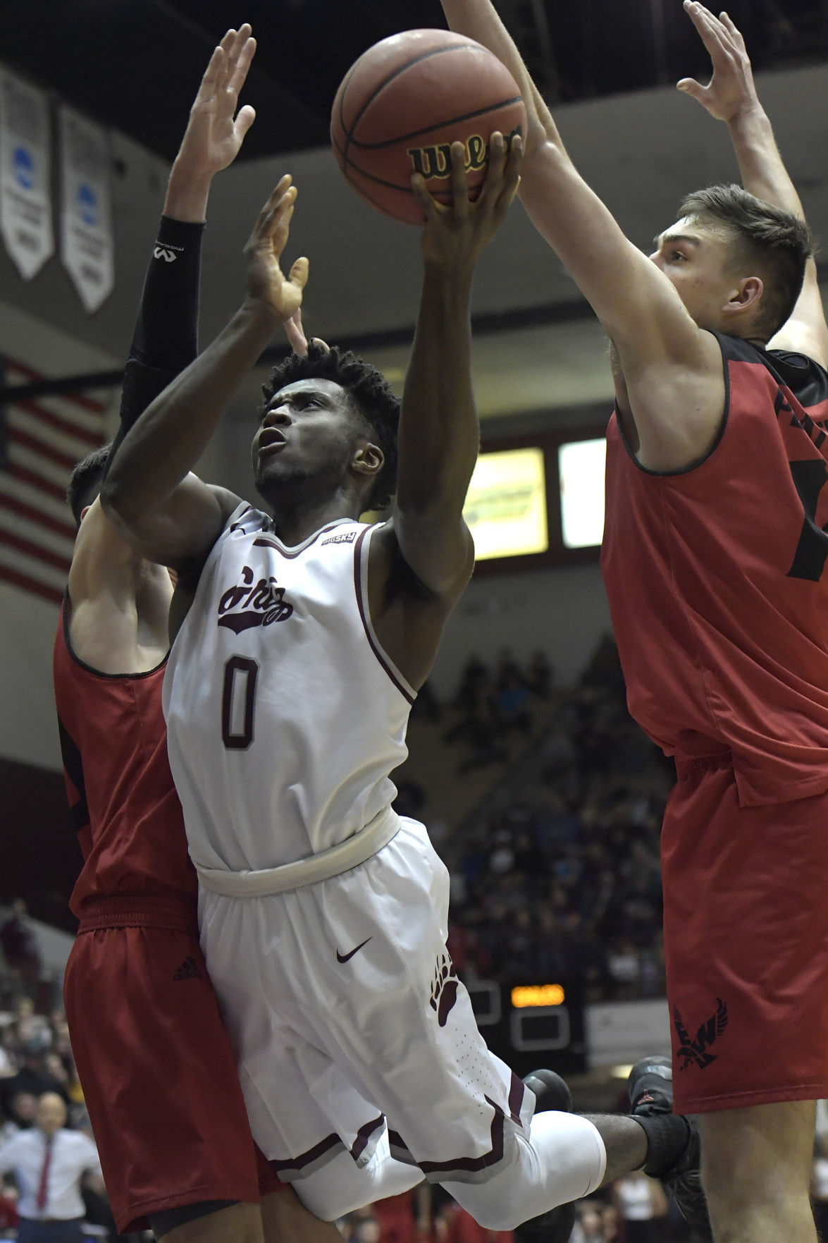 Griz vs Eastern-19-tm.JPG